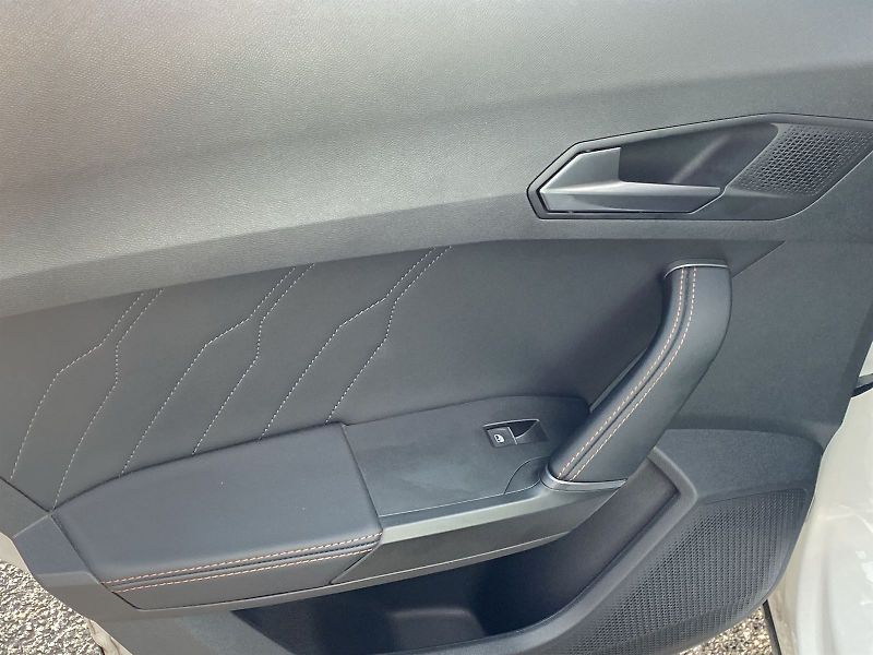 Cupra Formentor (2023) 1.5 TSI DSG - fotka 31 z 41