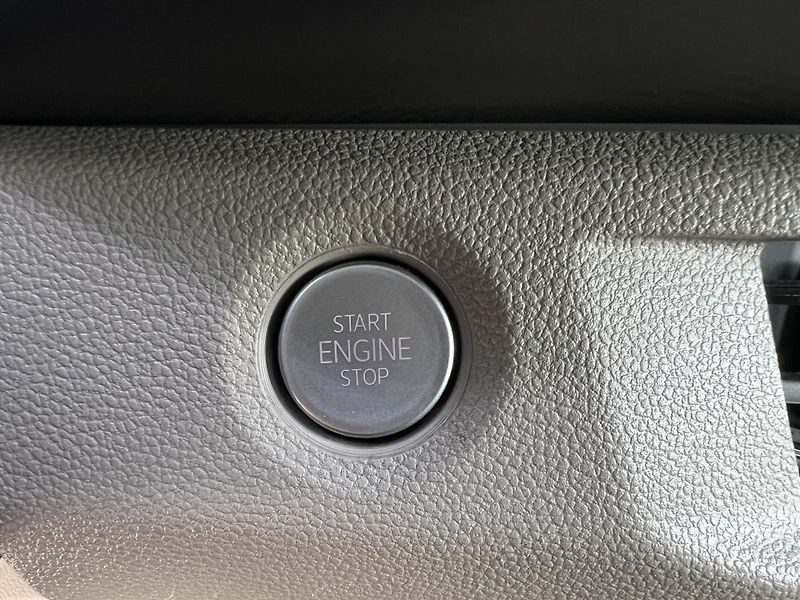 Volkswagen Multivan (2024) 2,0TDi 110kW BULLI DSG - fotka 26 z 44