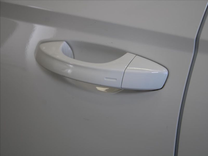Seat Arona 1,0 TSi DSG Xperience 5L.Zár. - fotka 9 z 23