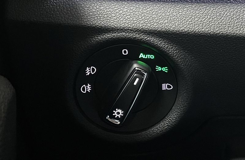 Škoda Kamiq 1.5 TSI, 110 kW, STYLE, DSG,ČR - fotka 22 z 30