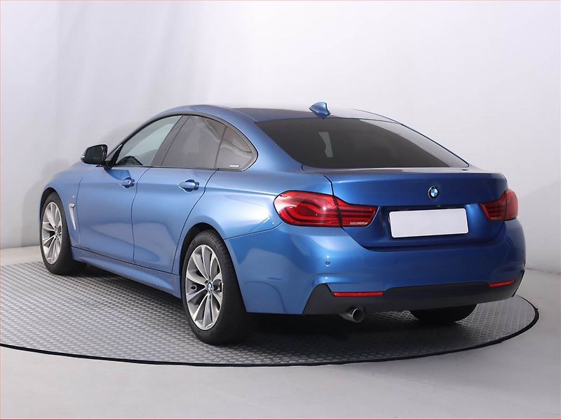 BMW Řada 4 (2019) 418d, Automat, Serv.kniha - fotka 4 z 21