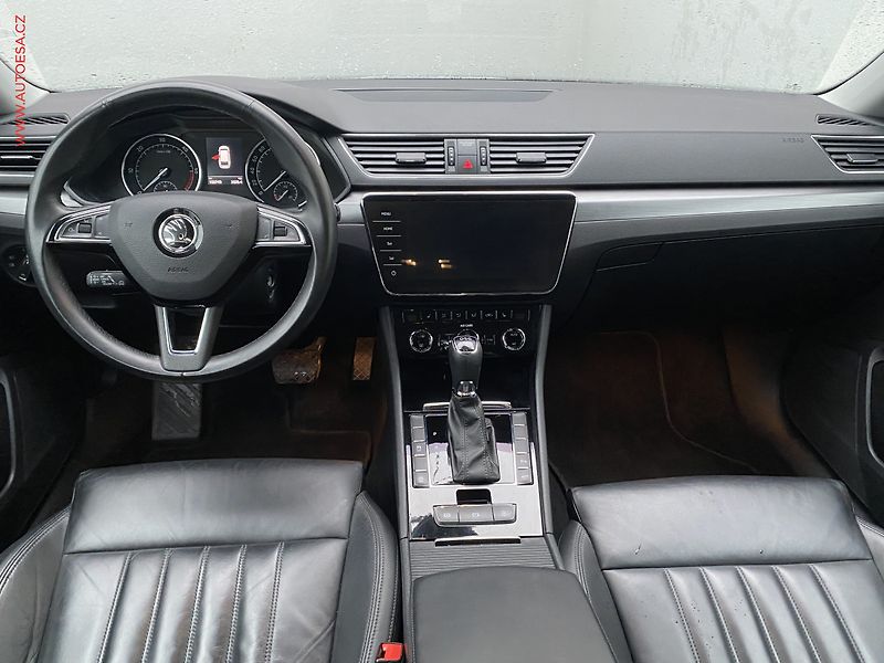 Škoda Superb (2017) 2.0TDi, Style, DSG, TZ, +ALU - fotka 8 z 18