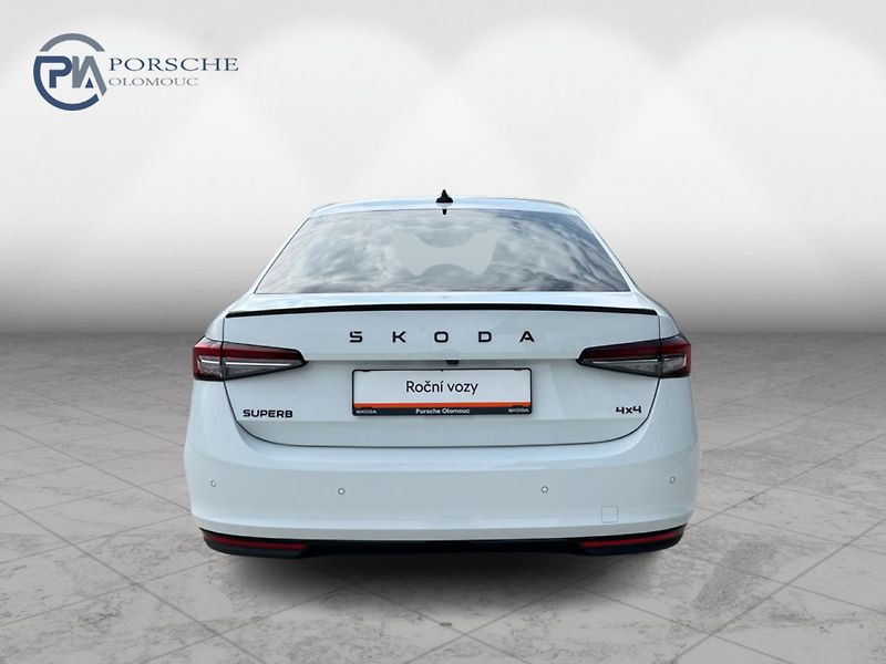 Škoda Superb 2.0TDI 142kW SPORTLINE 4X4 DSG - fotka 7 z 30