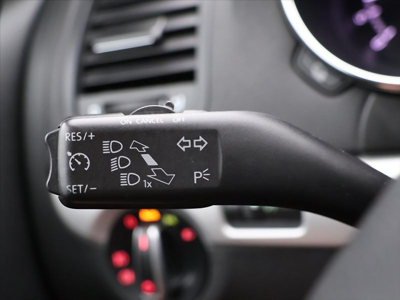 Škoda Yeti 2,0 TDI 103kW DSG 4x4 Xenon - fotka 18 z 31