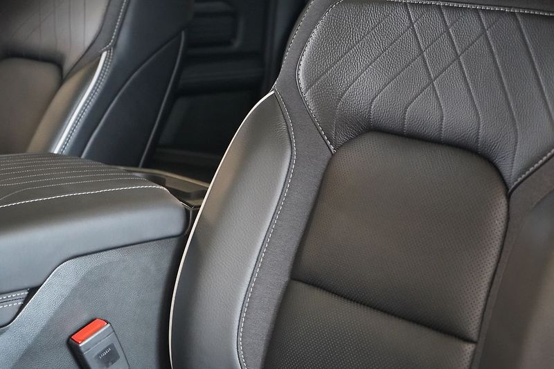 Dodge RAM (2026) 1500 Limited  V8 2026 - fotka 20 z 50