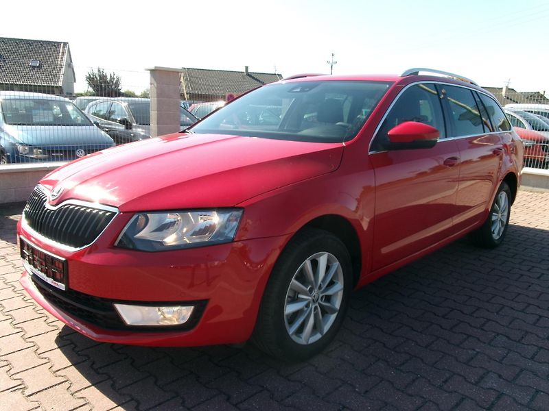 Škoda Octavia 4X4 AUTOKLIMA TAŽNÉ - fotka 2 z 34