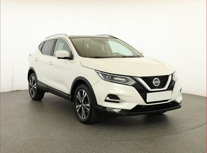 Nissan Qashqai (2018) 1.6 DIG-T, Navi, Tempomat - fotografie inzerátu
