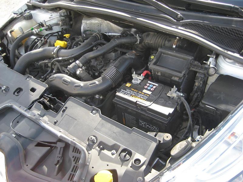 Renault Clio 0.9TCe 66 kW!!! 1.maj-DPH-ČR ! - fotka 30 z 32