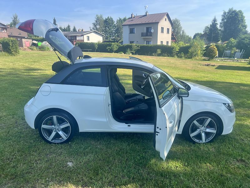 Audi A1 1.2TFSI 63KW,KůŽE,NAVI,2xALU - fotka 26 z 40