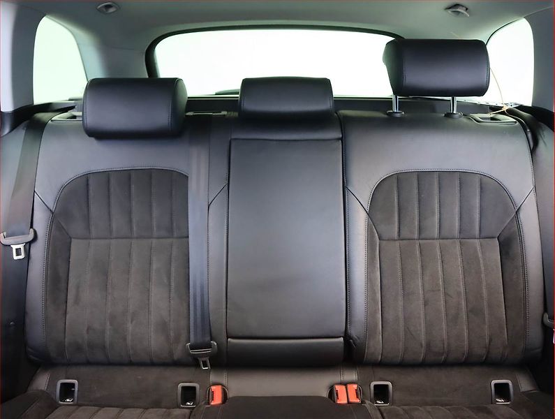 Škoda Superb (2015) 2.0 TDI 4x4, 4X4, Automat - fotka 10 z 21