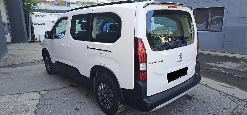 Peugeot Rifter EV,e-GT 50 kWh-100KW, 22 000KM - fotka 3 z 9