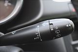 Peugeot 3008 1,6 i 88KW ALU NAVI PANORAMA - náhled 31