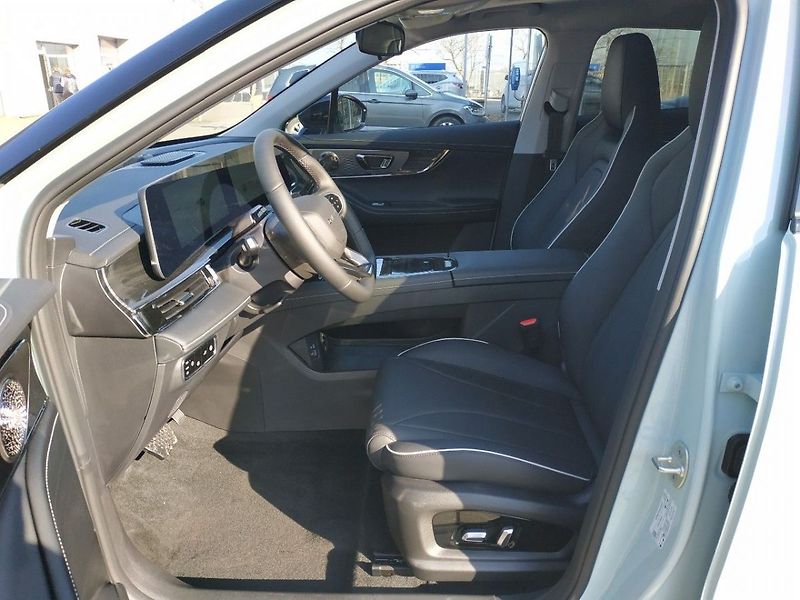 Omoda E5 EV5 Premium AT, 150 kW, SKLADE - fotka 11 z 29