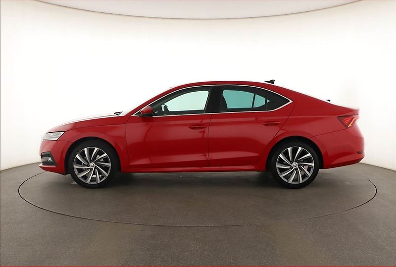 Škoda Octavia (2023) Style 1.5 TSI - fotka 3 z 15