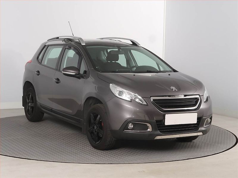 Peugeot 2008 (2016) 1.2 PureTech, Tempomat - fotografie inzerátu