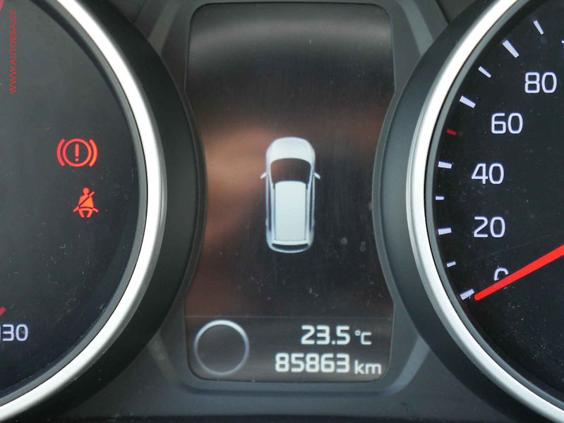 Kia Sportage (2015) 1.6GDi, 2.maj,ČR, AC, tempo - fotka 17 z 18