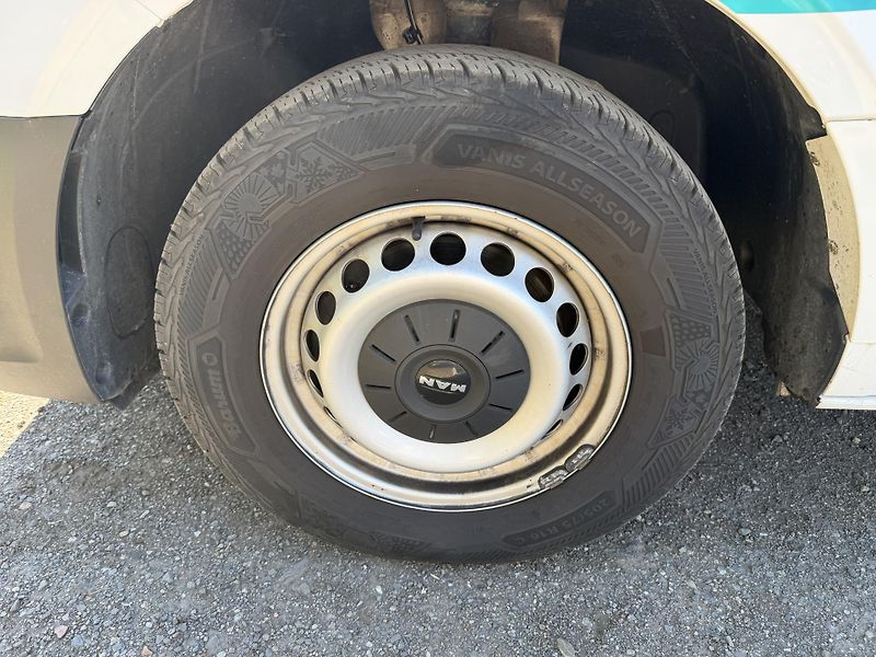 MAN TGE 2.0TDI 103KW SPANÍ 8 PALET - fotka 17 z 21