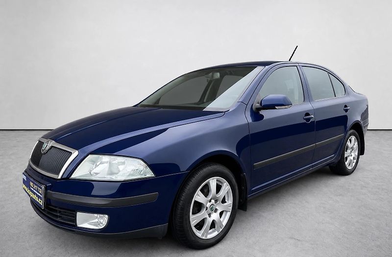 Škoda Octavia 2.0 TDI Elegance - fotka 3 z 34