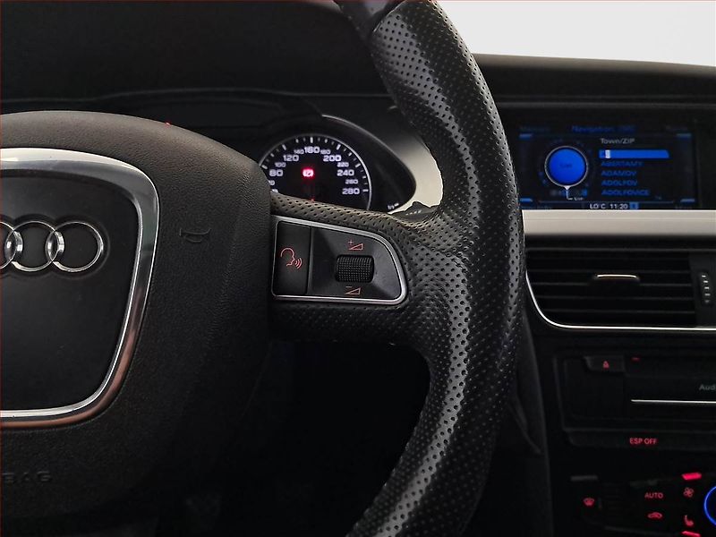 Audi A4 (2009) 2.0 TFSI, Serv.kniha, Navi - fotka 16 z 19