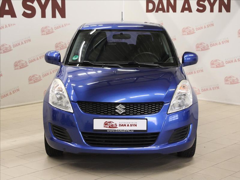 Suzuki Swift 1,2 i 4x4 pěkný stav, serv.kni - fotka 2 z 27
