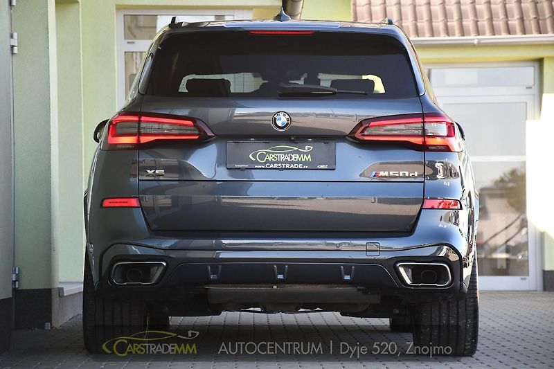 BMW X5 M50D LASER H/K HEAD-UP  - fotka 4 z 67