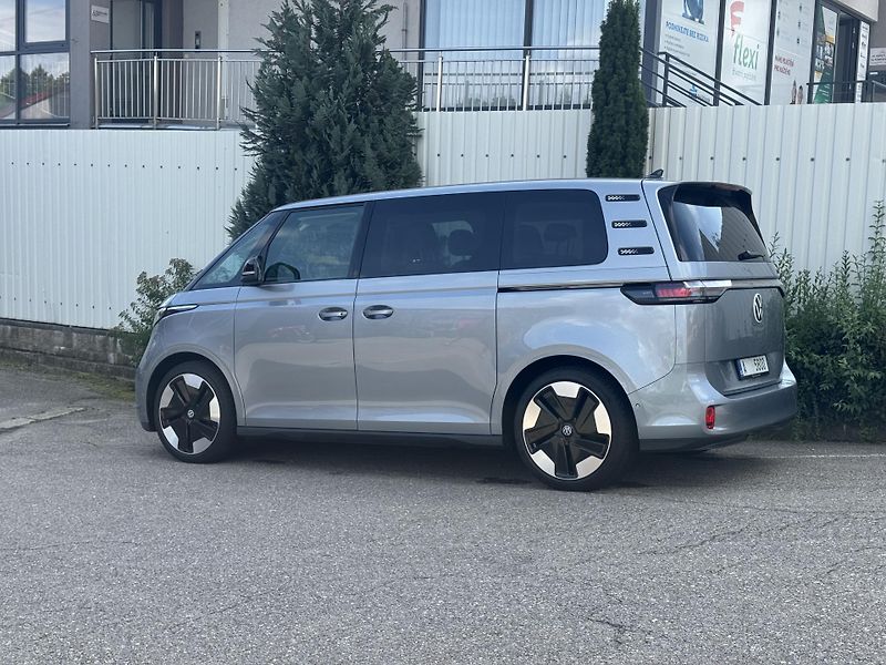 Volkswagen ID.Buzz (2022) 21