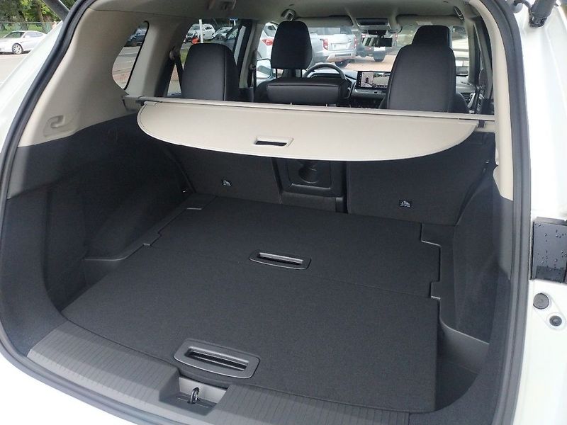Nissan X-Trail E-POWER e-4ORCE TEKNA SKLADEM - fotka 30 z 31