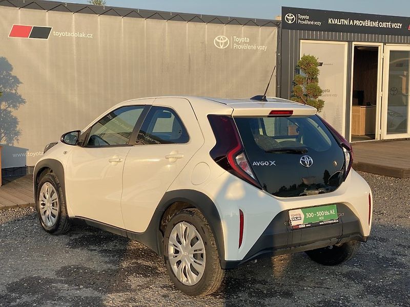Toyota Aygo 1.0i, ČR, Comfort, automat - fotka 5 z 16