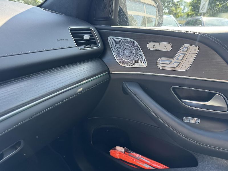 Mercedes-Benz GLE (2022) GLE 350e 4M AMG PANORAMA - fotka 25 z 27