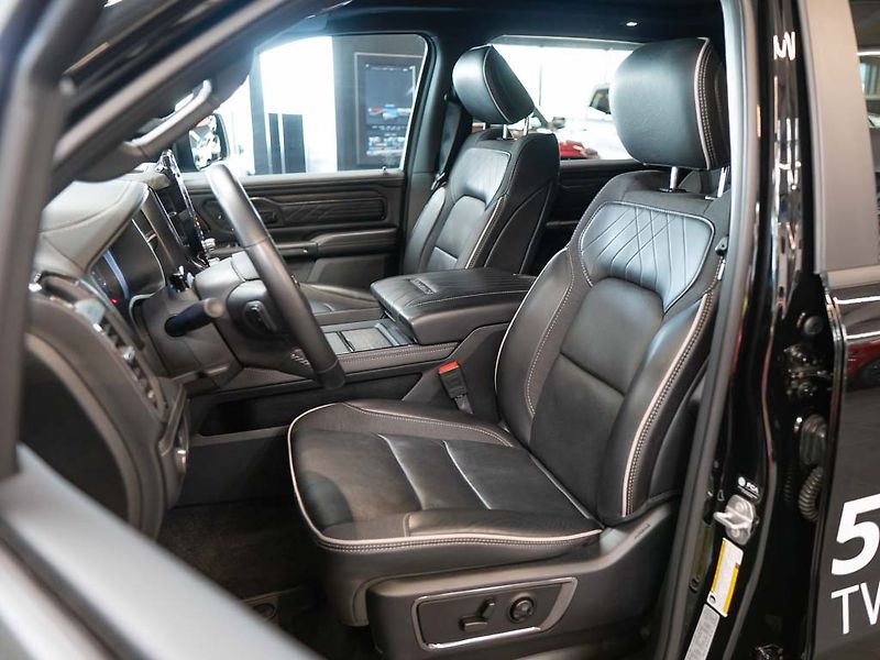 Dodge RAM (2025) 3.0 Limited 2025 Rambox Vzduch - fotka 15 z 42
