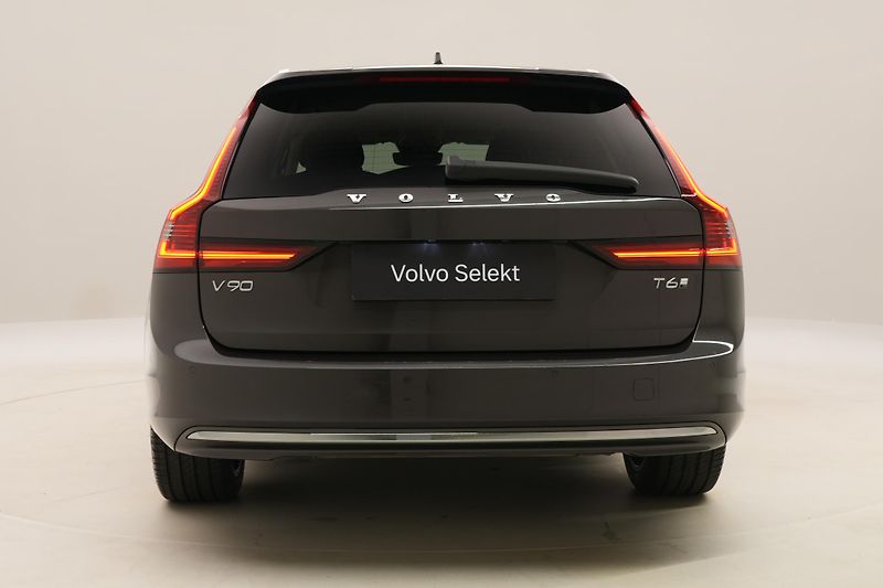 Volvo V90 T6 AWD RECHARGE BRIGHT PLUS - fotka 12 z 64
