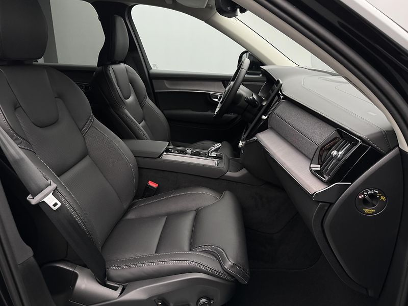 Volvo XC90 (2026) T8 AWD Plug-in BRIGHT PLUS 7m - fotka 24 z 25