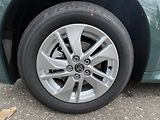 Toyota Yaris 1.5L HEV116 CVT Comfort - náhled 26