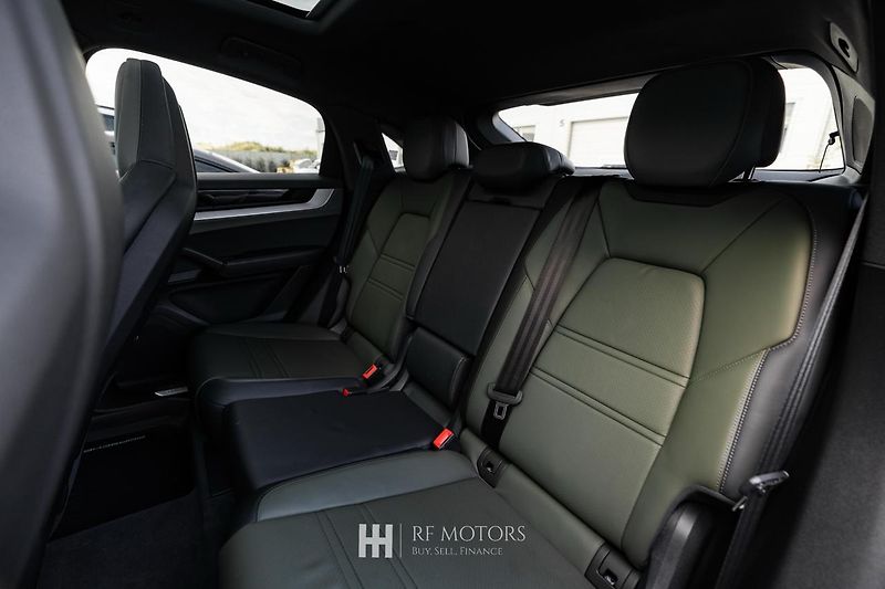 Porsche Cayenne (2025) Coupé S - fotka 17 z 20