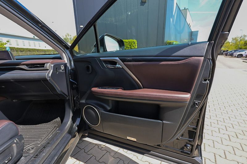 Lexus RX 450h 450H 3,5 HEV EXECUTIVE PLUS PA - fotka 10 z 25