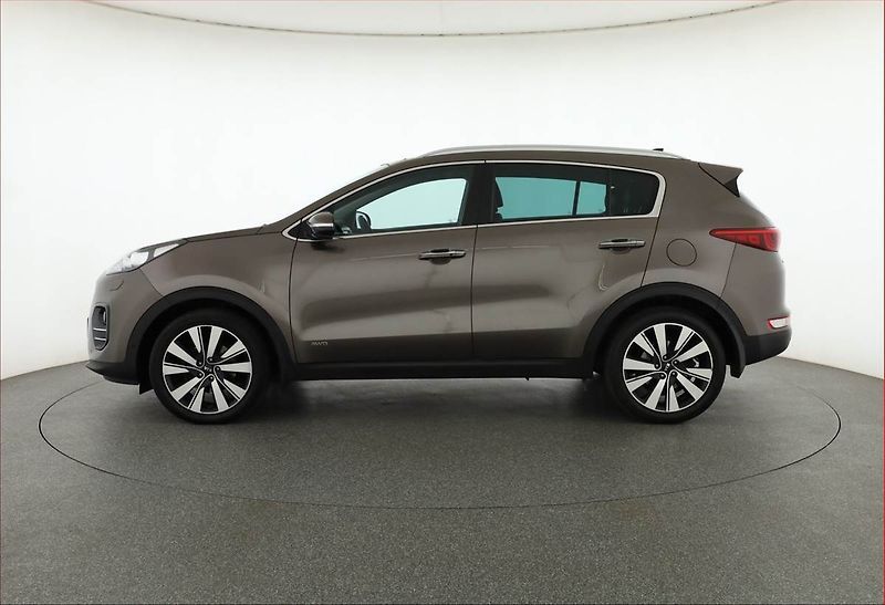 Kia Sportage (2016) 2.0 CRDi, 4X4, Automat - fotka 3 z 16