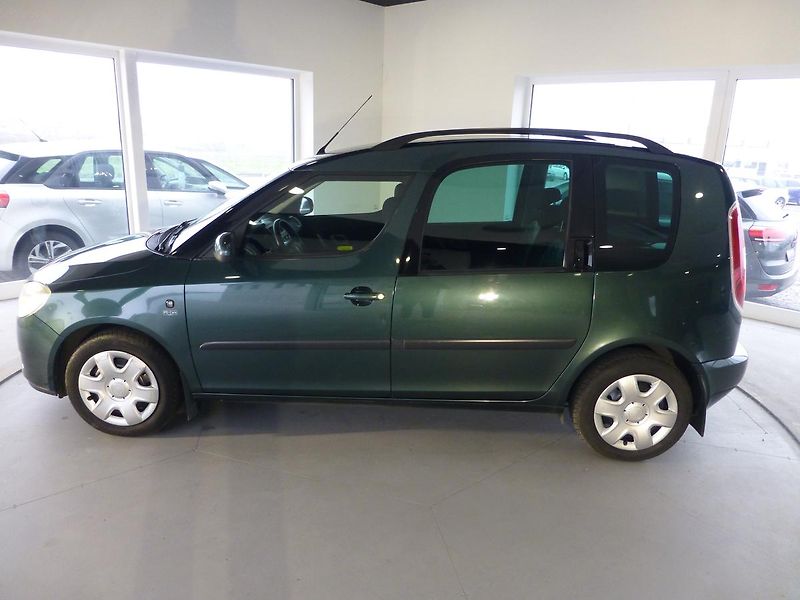 Škoda Roomster (2010) 1,4i**KLIMATIZACE***TAŽNÉ - fotka 6 z 18