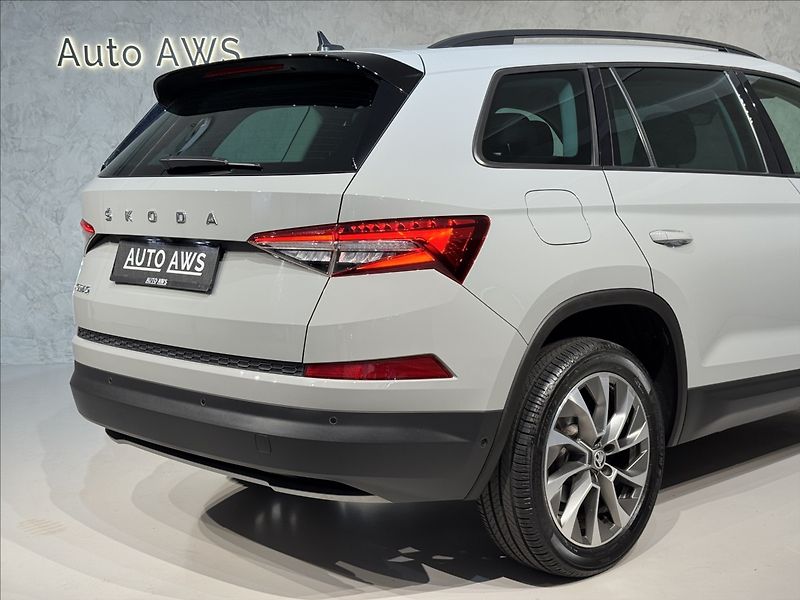 Škoda Kodiaq 2,0 TDi  DSG Clever LED Assist - fotka 11 z 48