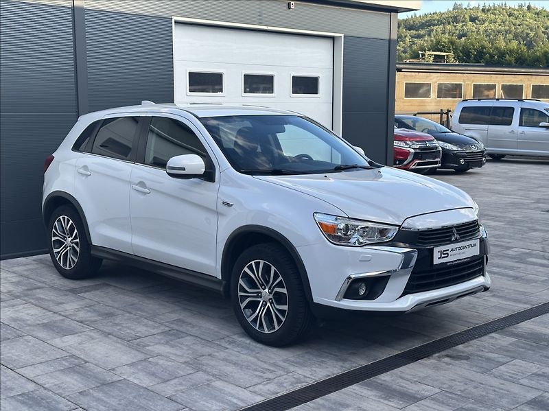 Mitsubishi ASX 2,2 DI-D 150PS  Intense+ A/T 4 - fotka 5 z 51