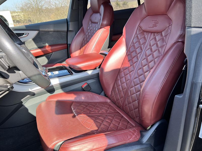 Audi SQ8 (2020) 4.0TDI,ČR,1.MAJ,TAŽNÉ,KERAMIKY - fotka 21 z 32