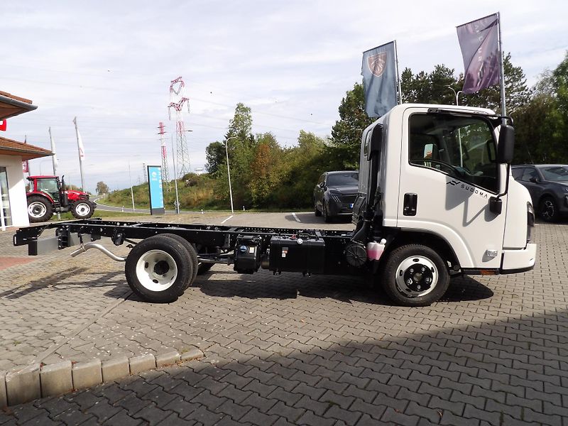 Isuzu M27 (2026) 3.5t 3.0L 150k MAN5 - fotka 8 z 33