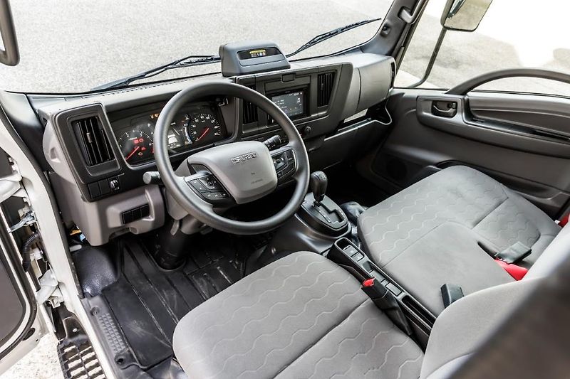 Isuzu M21 (2026) 1,9L, 3s sklápěč s hydr. rukou - fotka 9 z 10