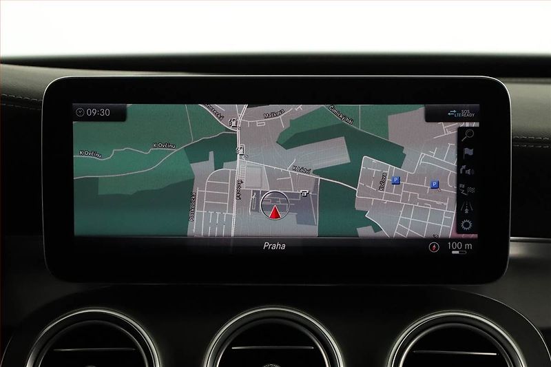 Mercedes-Benz Třídy C (2021) C 400 4MATIC - fotka 16 z 20
