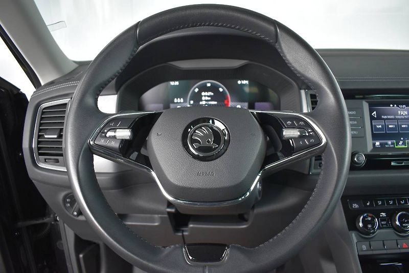Škoda Kodiaq (2023) 2.0TDI 110kW DSG tažné - fotka 19 z 25