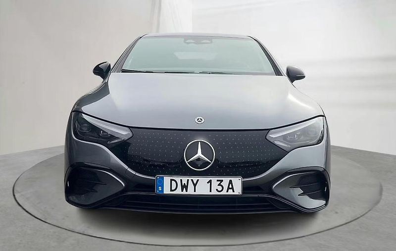 Mercedes-Benz EQE 300 AMG NIGHT 360k Tažné BLIS - fotka 4 z 15