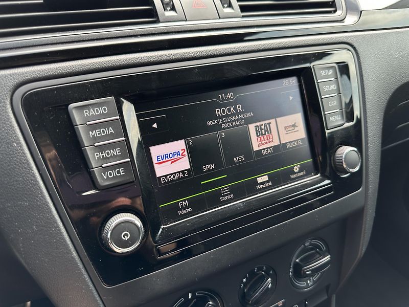 Škoda Rapid 1.2 TSI Ambition  - fotka 17 z 25