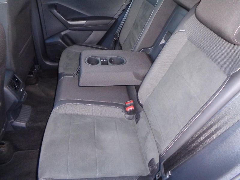 Volkswagen T-Roc 1.5 TSI Style  110 kW - fotka 21 z 29