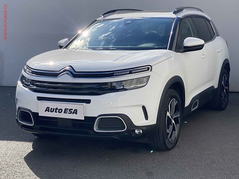 Citroën C5 Aircross (2022) 1.2 PT, 1.maj,ČR, Shine - fotka 3 z 17