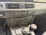 BMW Řada 3 (2005) 325I MANUÁL XENONY POLOKŮŽE!!! - náhled 14