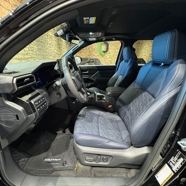 Toyota 4Runner (2026) 2.4 i-FORCE MAX Hybrid - fotka 9 z 31